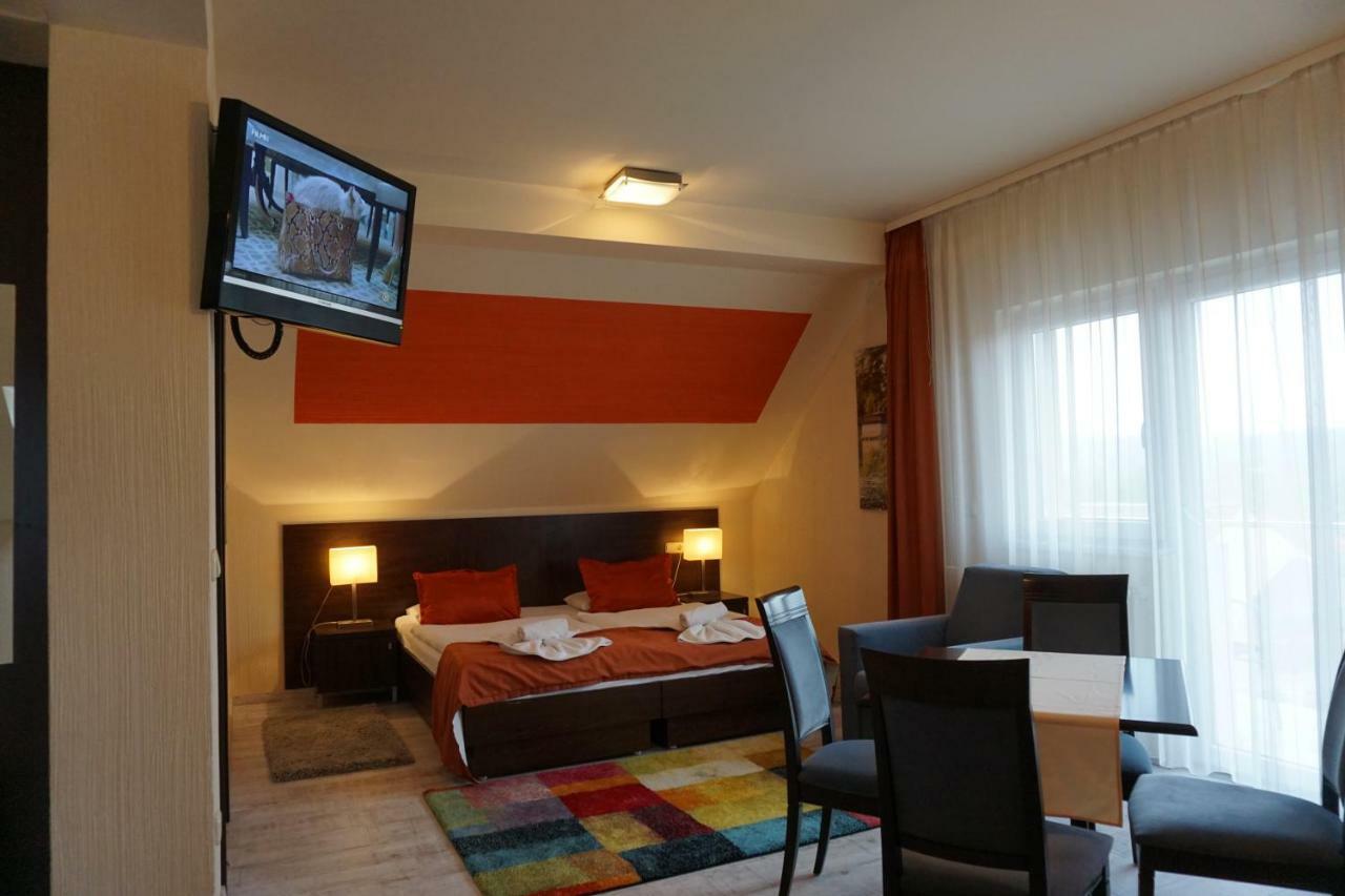 Villa Prestige Хевіз Екстер'єр фото