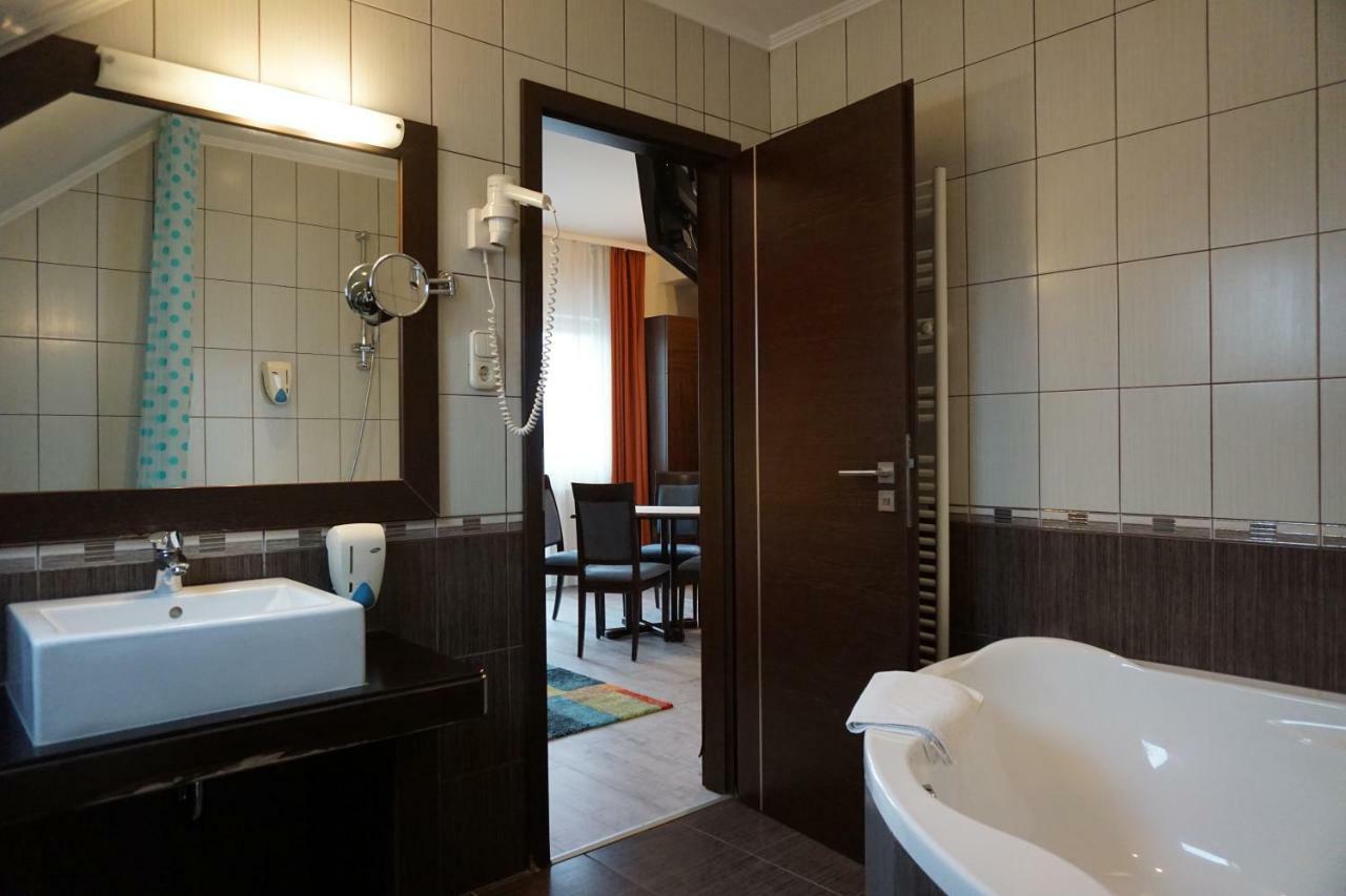 Villa Prestige Хевіз Екстер'єр фото